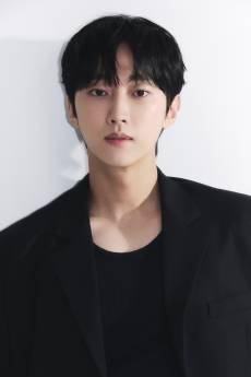 ‘부세미’ 진영 “♥전여빈, 진한 스킨십… 나도 모르게 심장 반응” [IS인터뷰]