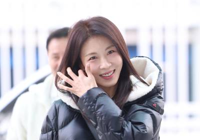 [포토] 하지원, 미소에 사르르 녹는 추위