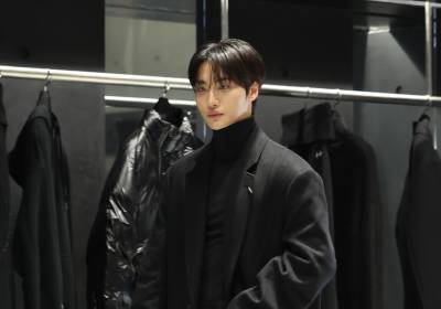 [포토] 멋진 무드로 입장하는 에이티즈 성화