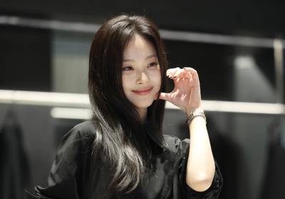 [포토] 최희진, 러블리함으로 분위기 반전