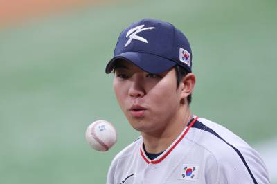 '03년생 대박' 류지현호 첫 3루수는 김영웅, "키포인트는 2번 안현민" [IS 고척]