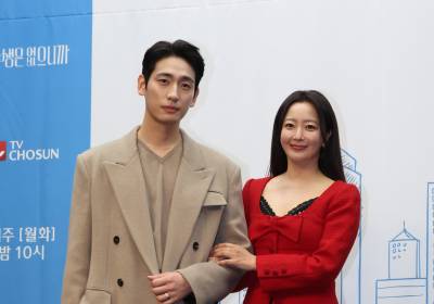 [포토] 윤박-김희선, 부부 연기 기대해 주세요
