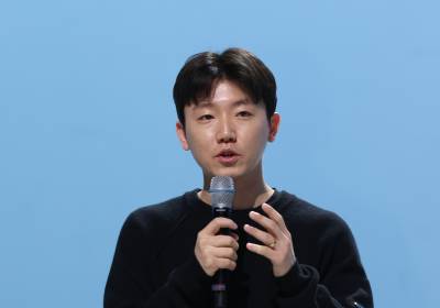 [포토] 인사말 하는 윤범노 대표