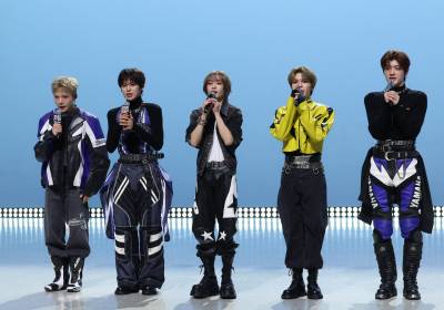 [포토] 엠빅, 힘찬 인사