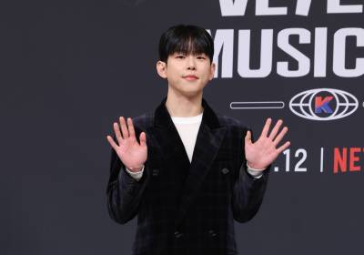 [포토] 폴킴, 멋진 손인사