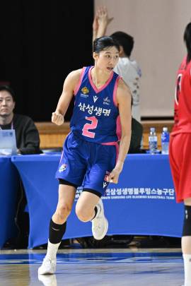  ‘5년 차’ 이해란의 시선은 MVP+수비수상 “이제 올라서야 한다”