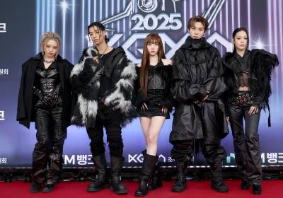 [포토]올데이프로젝트, 첫 시상식 믿기지 않은 카리스마 폭발