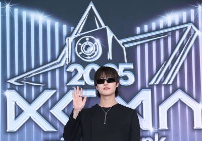 [포토]우즈, 2025 KGMA 무대 설레요