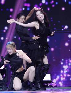 아이린, 솔로곡 최초 공개로 KGMA 포문 열었다