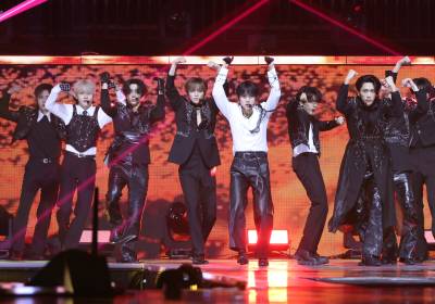[포토] 아이앤아이, 카리스마 넘치는 퍼포먼스