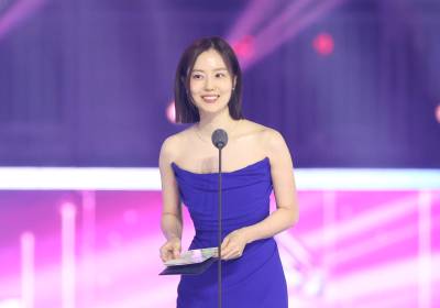 [포토] 문채원, 아름다운 블루 드레스핏