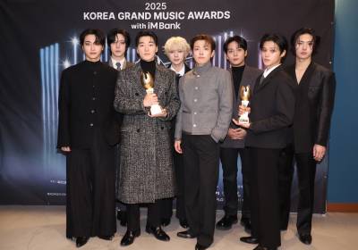 [포토]에이티즈,'2025 그랜드 아티스트'