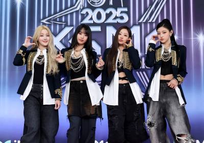 [포토]키스오브라이프, 하트는 귀엽게 때론 섹시하게