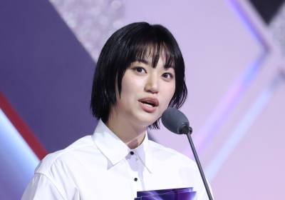 [포토] 김도연, 오늘은 아이돌 시상자로