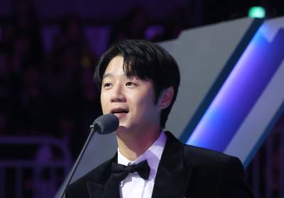 [포토]정준원, 근사한 슈트핏