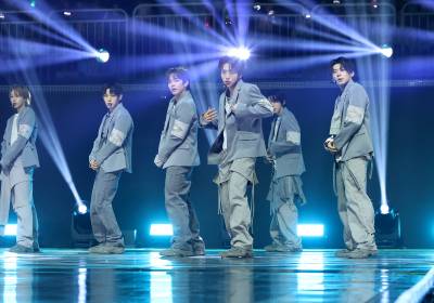 [포토]그룹 아홉, 근사하게 출발!