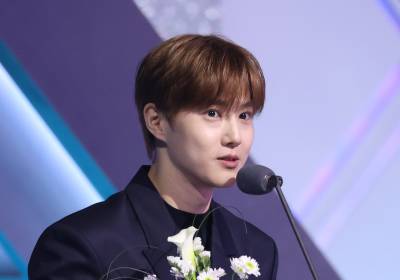 [포토] 수호, '빅크 글로벌 스타상' 감사해요