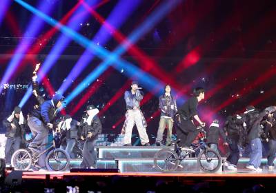 [포토]피원하모니, 스케일이 남다른 무대