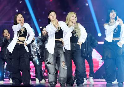 [포토]키스오브라이프, 때론 힙하게