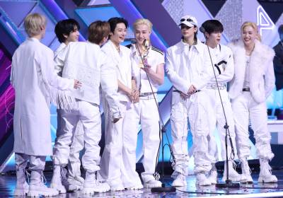 [포토] 스트레이 키즈, 뮤직데이 '최고 인기상' 수상