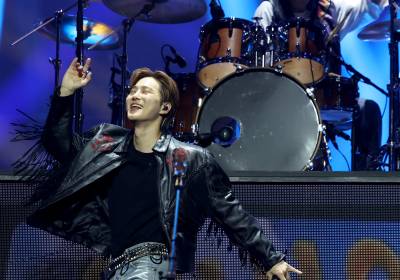 [포토]수호, 리듬에 몸을 싣고