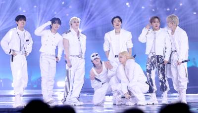 스키즈X에이티즈, KGMA서 '무대 장인' 증명..왜?