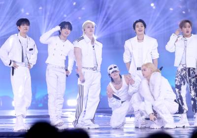 [포토] 스트레이 키즈, 스테이들은 심쿵