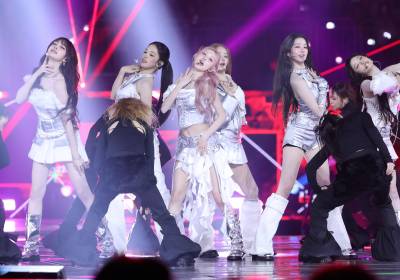 [포토] 아이브, 무대를 사로잡는 매력