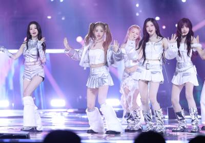 [포토] KGMA 무대에 선 아이브