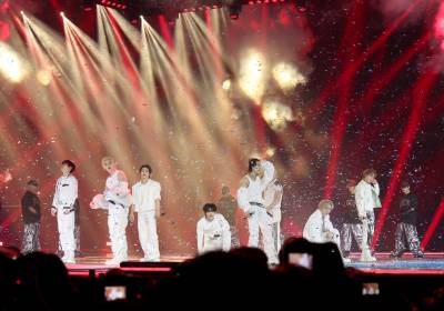 [포토]스트레이키즈, 축제을 완성하는 화려한 피날레 공연