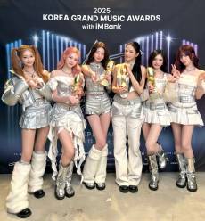 아이브, '2025 KGMA'서 대상 포함 4관왕 위엄