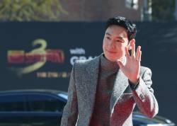 [단독] 이제훈, 전직 변호사 된다…‘승산있습니다’ 출연 확정