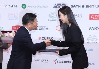 [포토] 2025 쿠알라룸푸르 한류박람회 홍보대사로 위촉된 배우 문가영