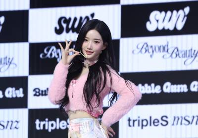 [포토] 트리플에스 미소녀즈 선 김유연, 귀여운 포즈로 상큼함 한층 업