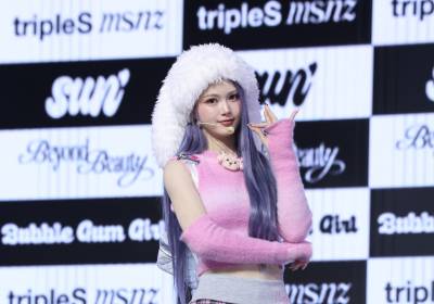 [포토] 트리플에스 미소녀즈 선 마유, 귀여운 털모자 쓰고