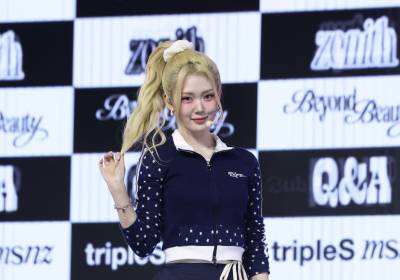 [포토] 트리플에서 미소녀즈 제니스 공유빈, 훈훈한 미모에 홀릭