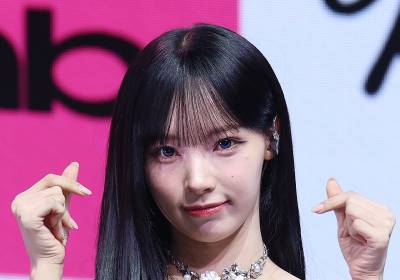 [포토] 리센느 원이, 손가락 하트 받으세요