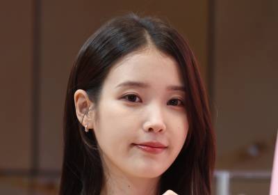 [포토] 아이유, 예쁜 요정 분위기 물씬