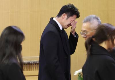 [포토] 정일우, 참지 못하는 눈물