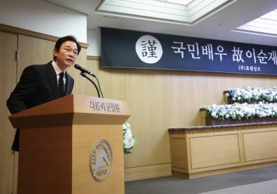 [포토] 故 이순재 영결식, 사회 맡은 정보석