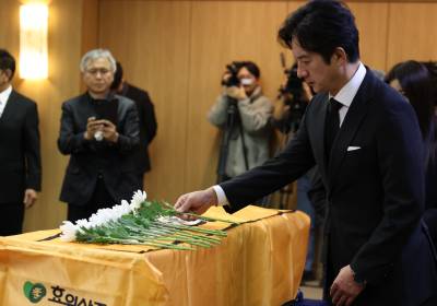 [포토] 영결식 헌화하는 정준호