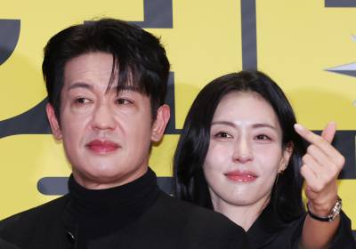 [포토] 허성태-서민주, 사랑스러운 하트