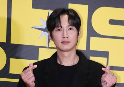 [포토] 박성훈, 손가락 하트 받으세요