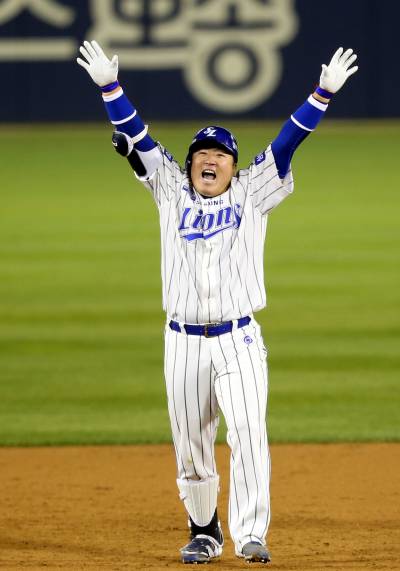 또 최고령 기록이라니...더 주목받는 최형우 스토리