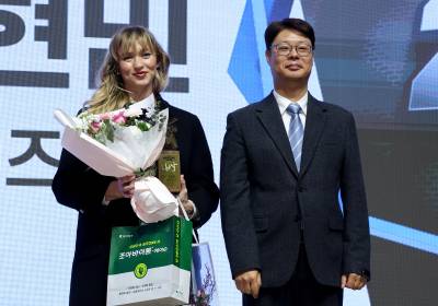 [포토]폰세, 조아제약프로야구 대상 공동수상