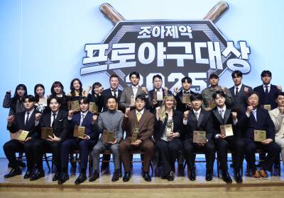 [포토]2025조아제약 프로야구 대상, 영광의 주인공들
