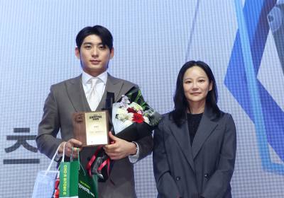 [포토]특별상 수상한 이정후