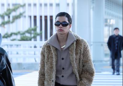 [포토] 올데이 프로젝트 타잔, 공항 신호등 런웨이