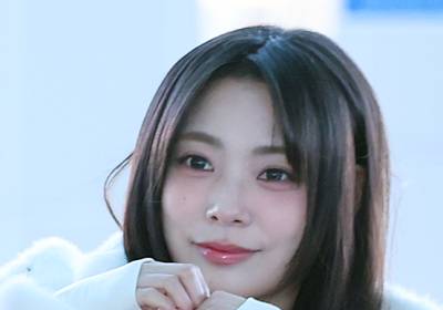 [포토] QWER 시연, 사랑스러운 하트