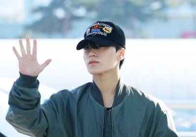 [포토] 에이티즈 산, 팬에게 건네는 손인사